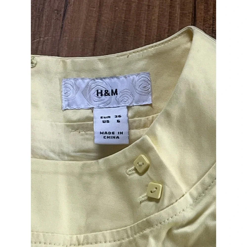 HM Womens Pale Yellow Sleeveless Belted Pleated Fit Flare Midi Dress Size 6